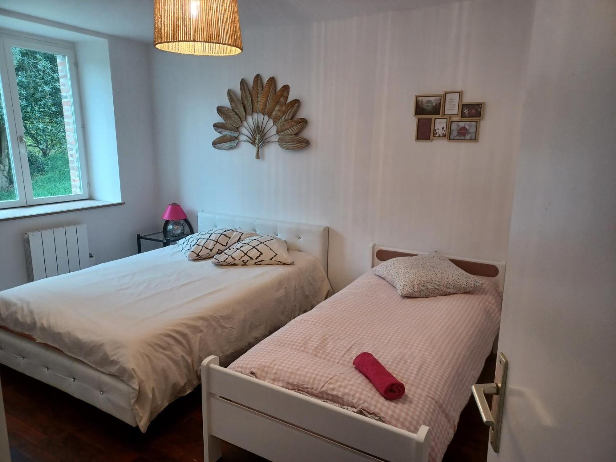 Duplex Centre Ville Ernée Eksteriør billede